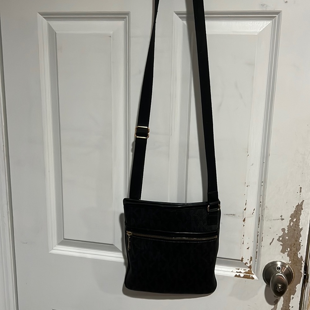 Michael KORS crossbody